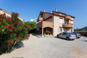 Гостиница Apartments Zdravka  Крк